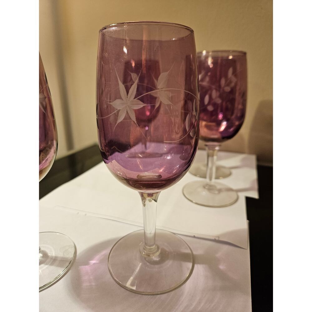Set of 5 Cranberry Wine Glasses Champagne Glasses - Picture 4 of 4